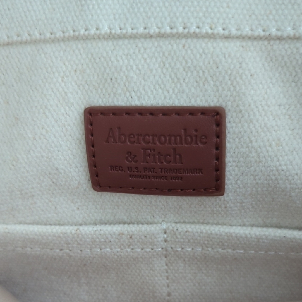 Abercrombie & Fitch Stylish Canvas Backpack - Picture 4 of 6